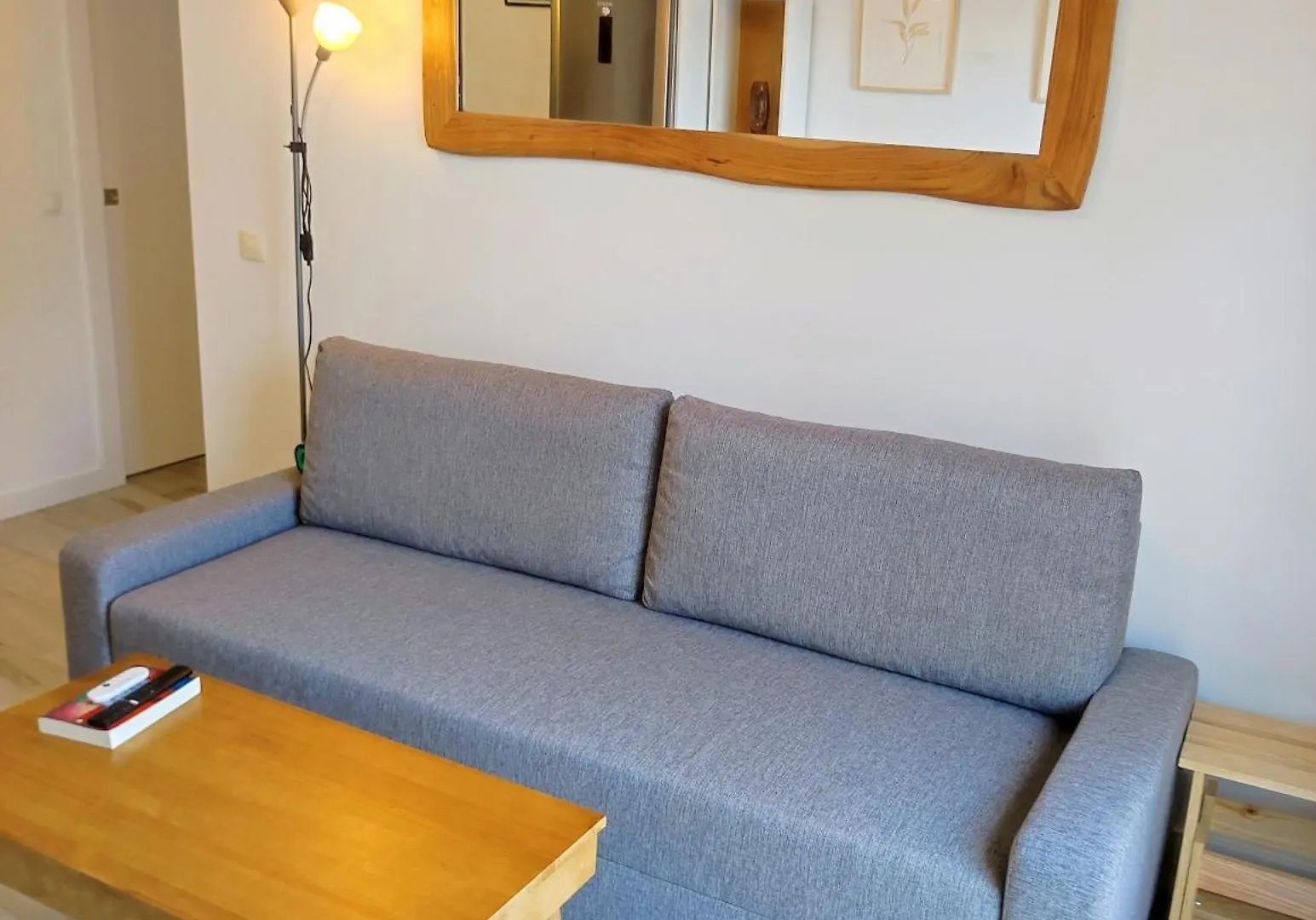 Bright Apartment In Malaga 0*,