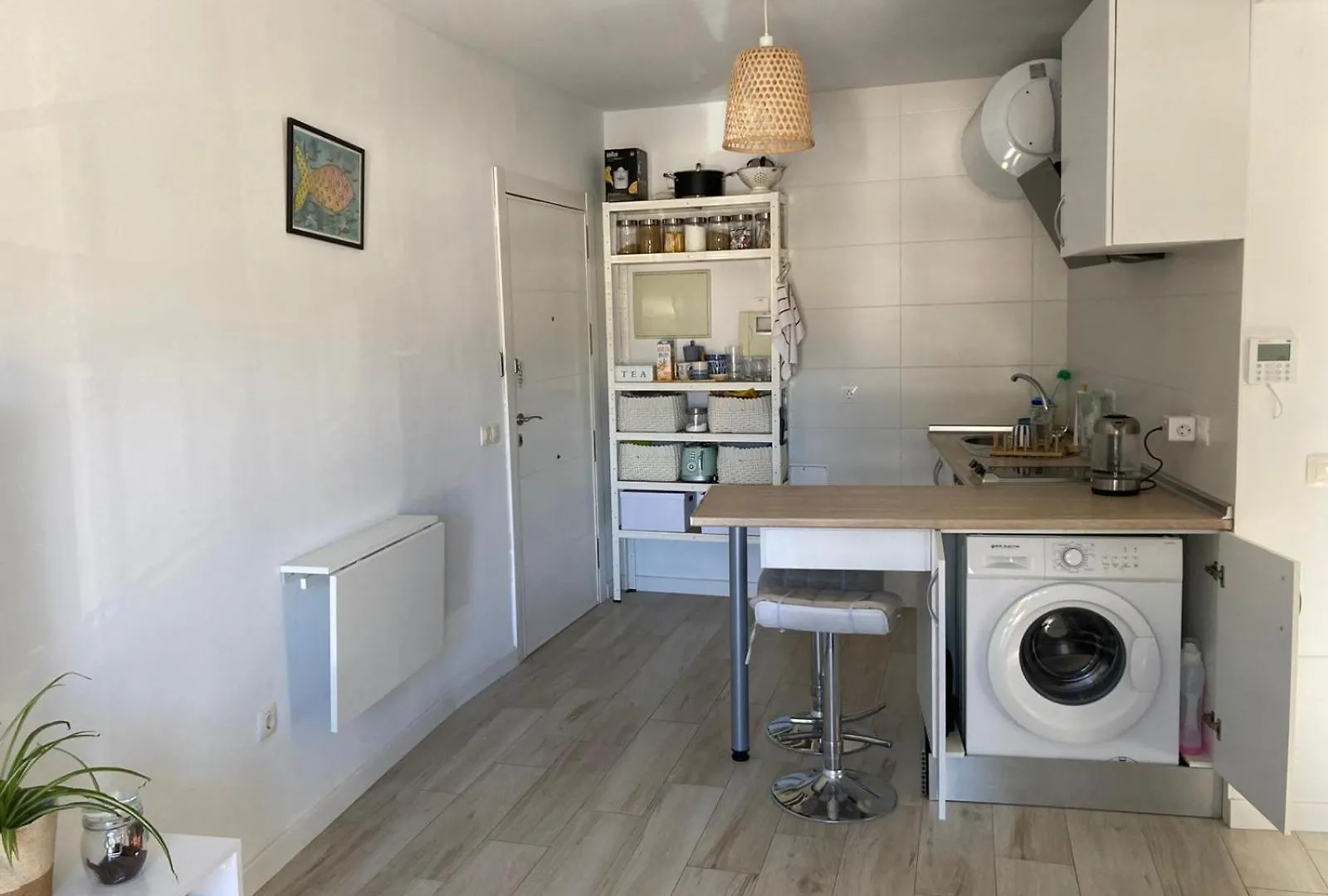 Bright Apartment In Malaga