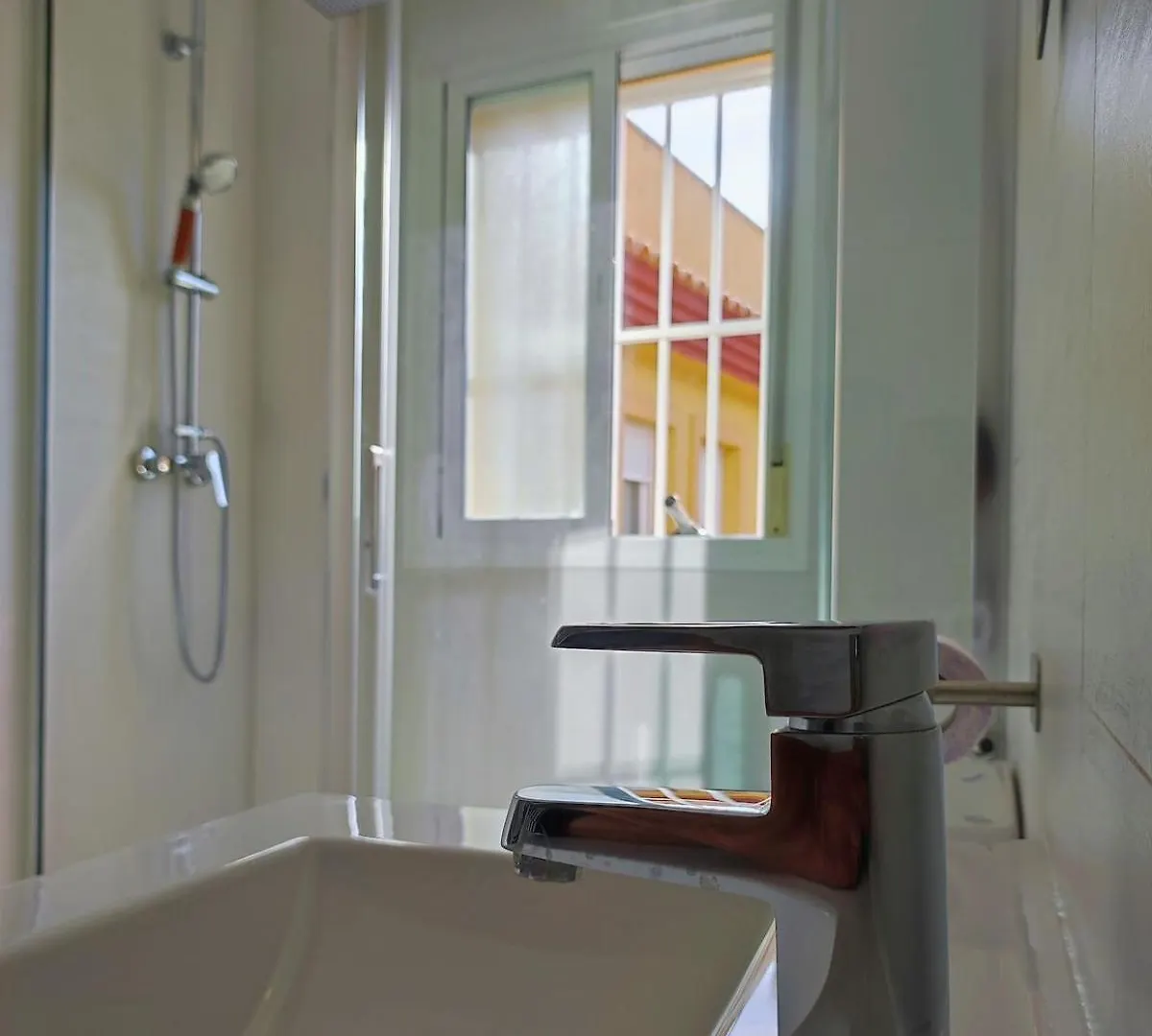 Bright Apartment In Màlaga